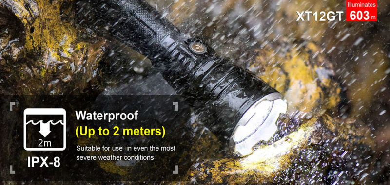 Klarus XT12GT tot 2 meter waterproof